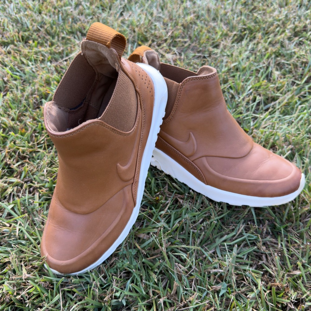Nike Air Max Thea Mid Ale Brown Leather Chelsea Boot Sneakers 859550-200 6.5